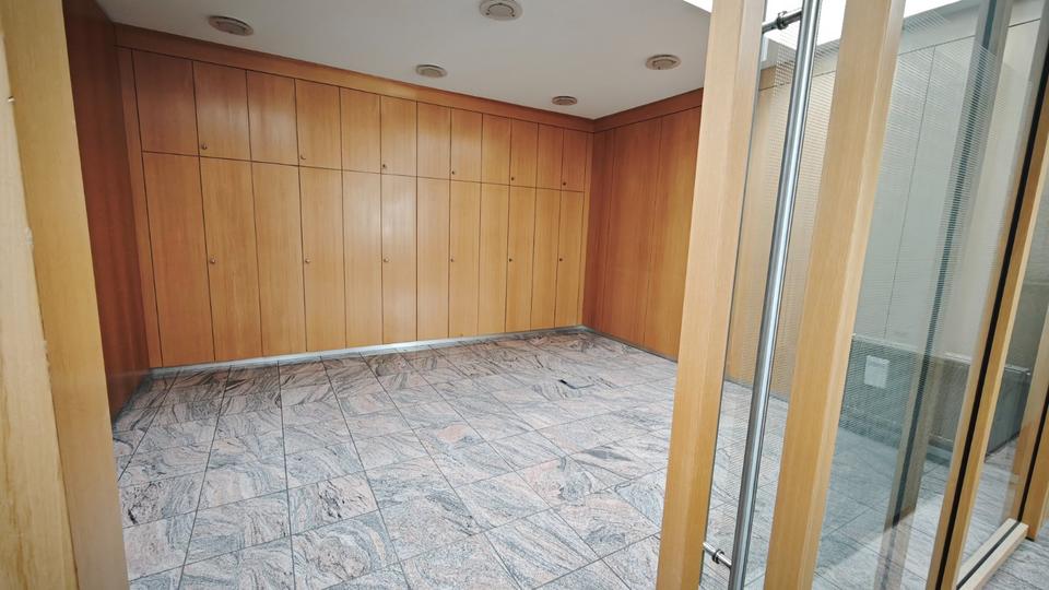 500m² Gewerbeanwesen in zentraler Lage von Landsweiler-Reden zimmer