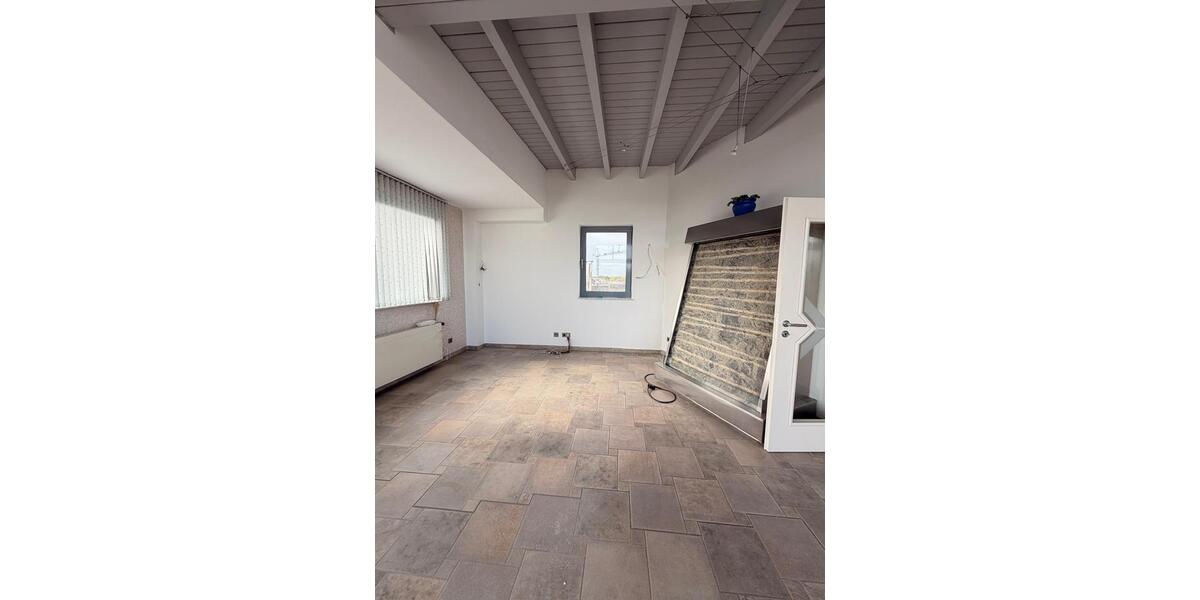 Einfamilienhaus Borken - 6 Zimmer, 270 m&sup2;, 2.300&euro; | Angebot:26340395