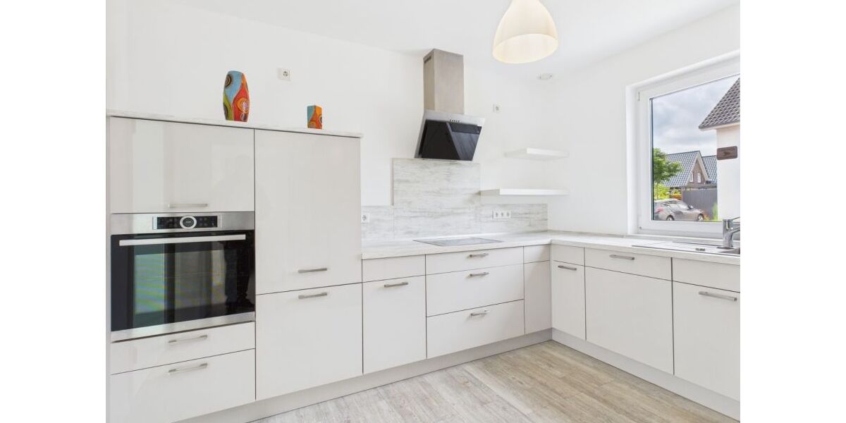 Außergewöhnliches Haus Wohnung über 2 Etagen in ruhiger Lage von Metjendorf-Oldenburg, KFW 70-ModernCarportGarten Wohnen am Rande von Oldenburg - Doppelhaushälfte Wiefelstede / Metjendorf Metjendorf | Angebot:26646278