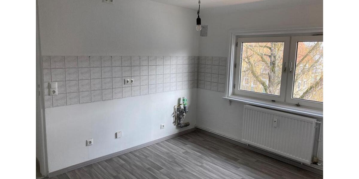 Dachgeschoßwohnung Salzgitter - 3 Zimmer, 61 m&sup2;, 357&euro; | Angebot:24751309