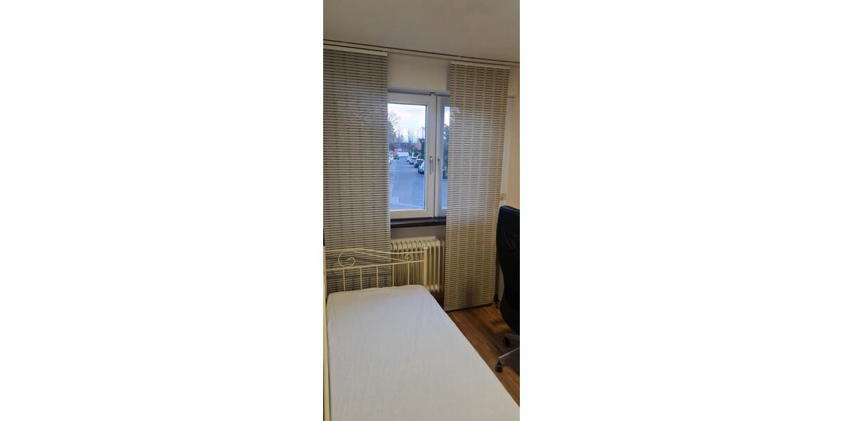Wohnen auf Zeit Köln Heimersdorf - 1 Zimmer, 25 m&sup2;, 400&euro; | Angebot:24660845