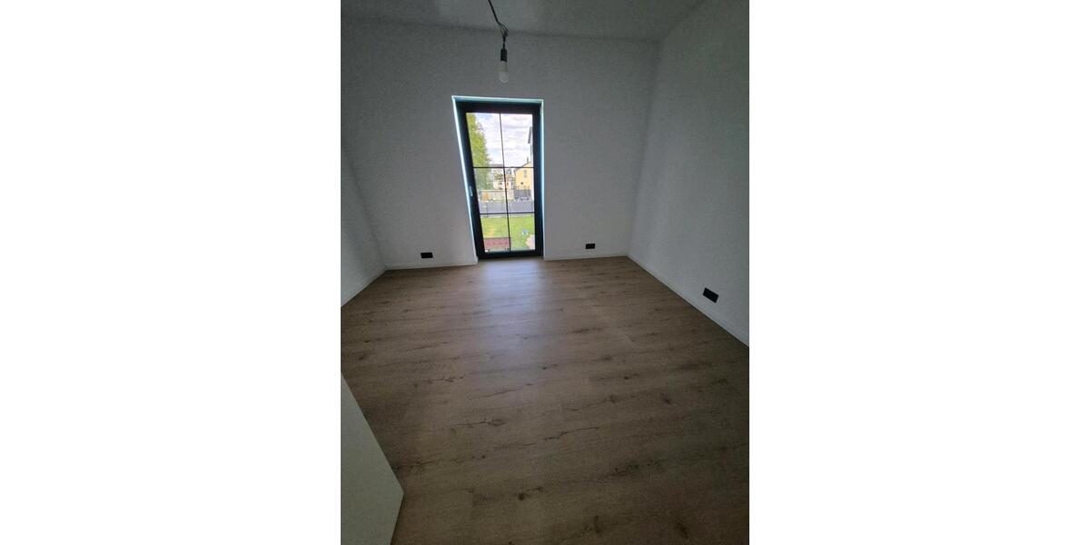 Etagenwohnung Hasselroth - 3 Zimmer, 74 m&sup2;, 1.050&euro; | Angebot:26625695