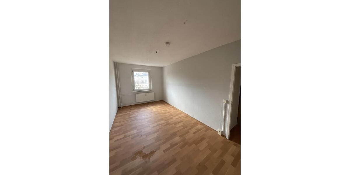 Etagenwohnung Suhl Aue 1 - 3 Zimmer, 69 m&sup2;, 358&euro; | Angebot:26066436