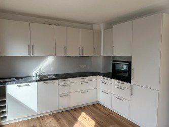 Etagenwohnung Maisach - 3 Zimmer, 81 m&sup2;, 1.880&euro; | Angebot:26688953