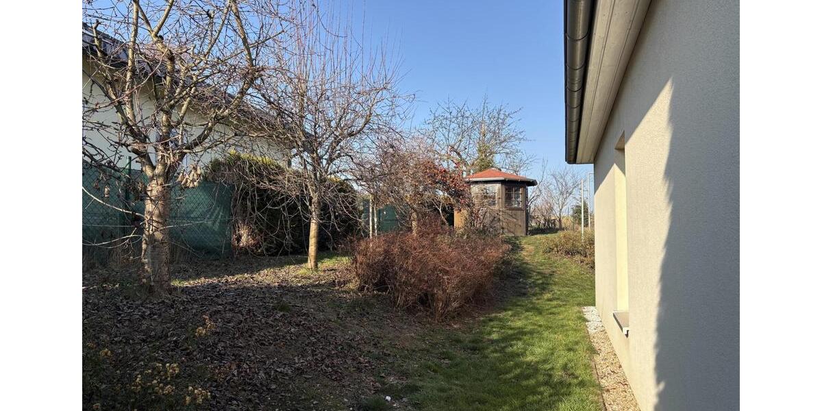 Einfamilienhaus Zwickau Cainsdorf - 3 Zimmer, 95 m&sup2;, 1.300&euro; | Angebot:24963886