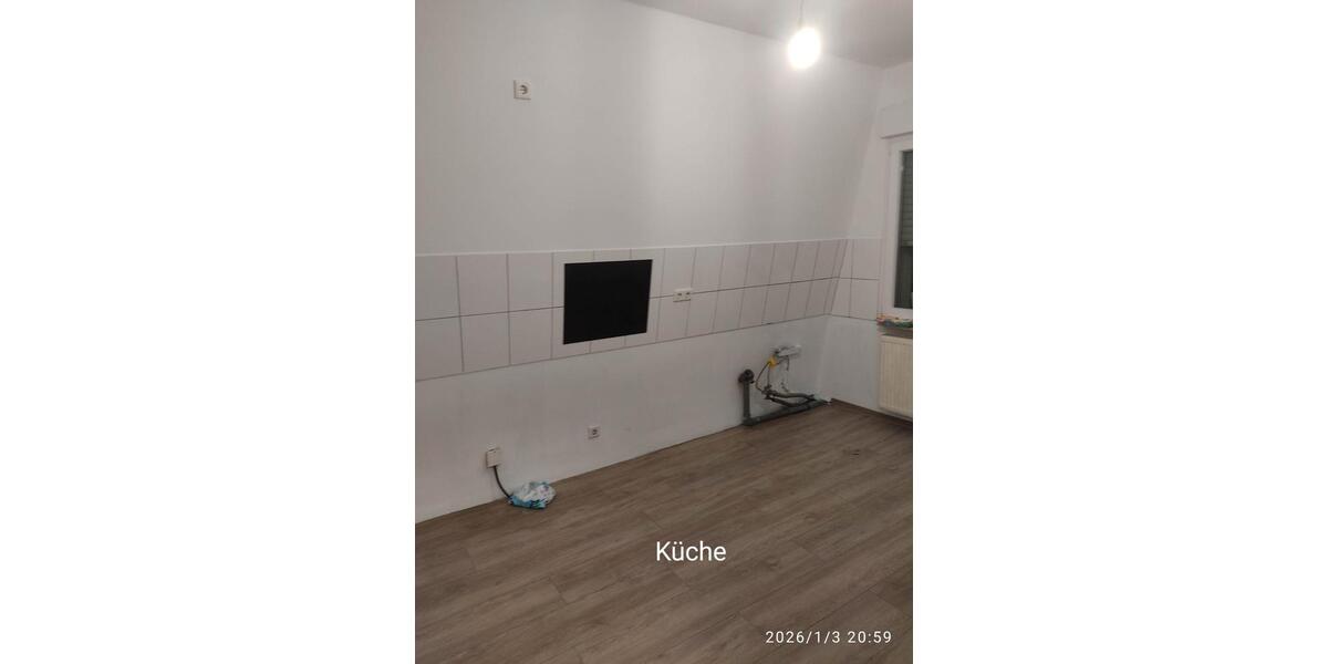 3 ZKB + Gäste-WC + Dachgeschoss. 3 zimmer