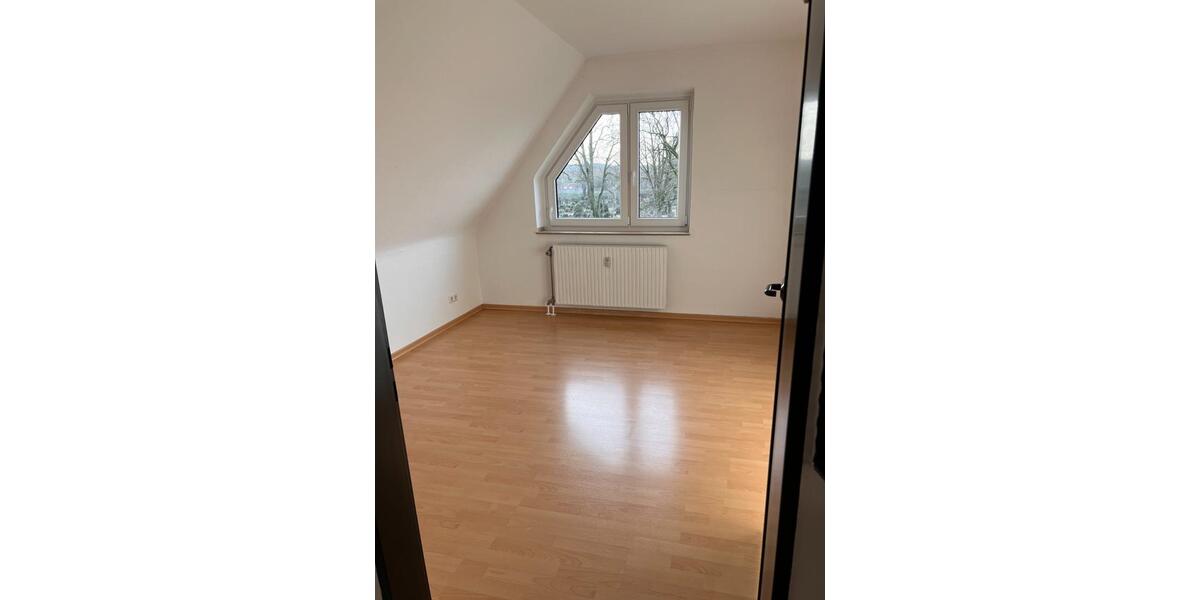 Dachgeschoßwohnung Haltern am See - 3 Zimmer, 107 m&sup2;, 1.100&euro; | Angebot:24552218
