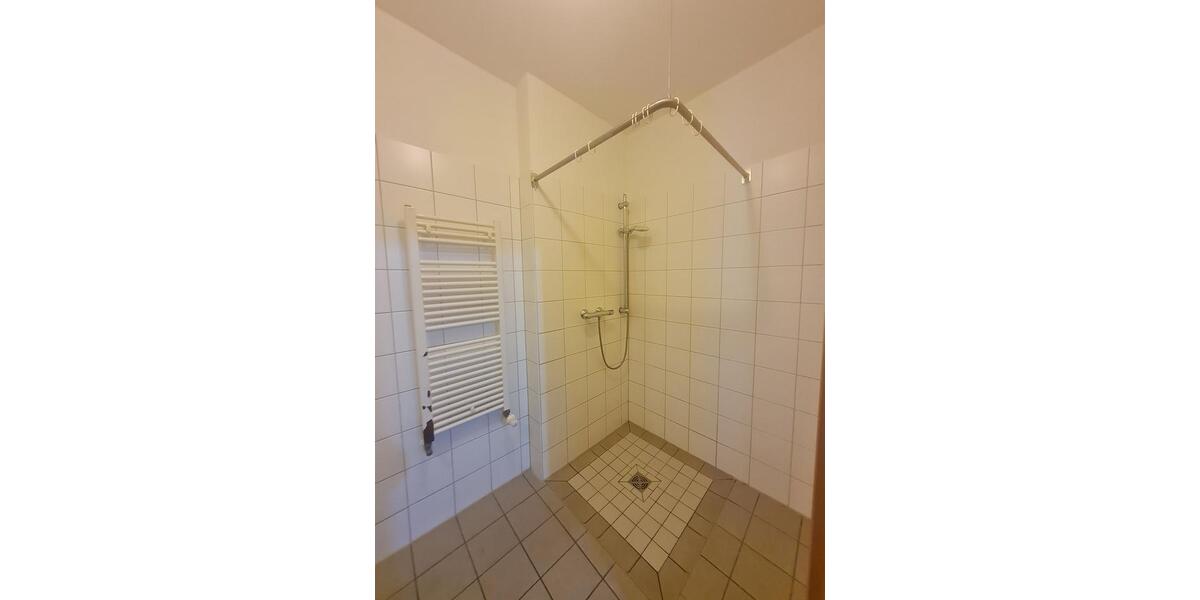 Dachgeschoßwohnung Mühlhausen (Thüringen) - 1 Zimmer, 42 m&sup2;, 285&euro; | Angebot:26561605