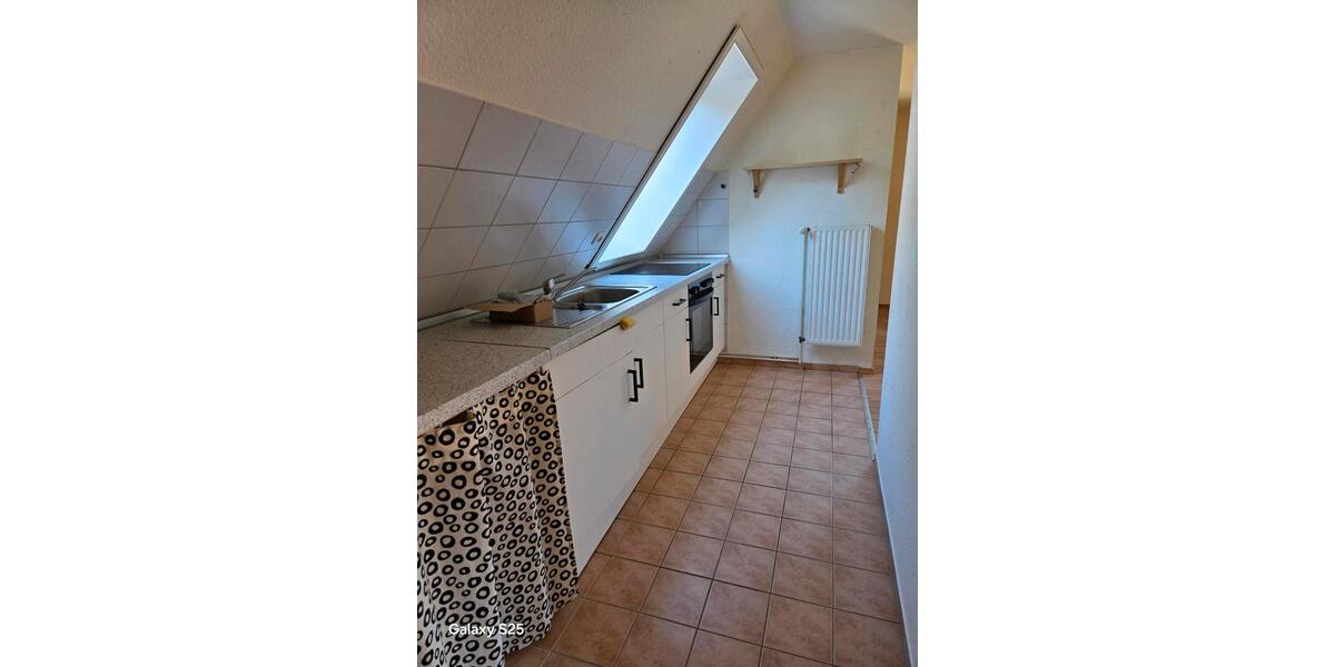Dachgeschoßwohnung Heide - 2 Zimmer, 38 m&sup2;, 390&euro; | Angebot:26697225