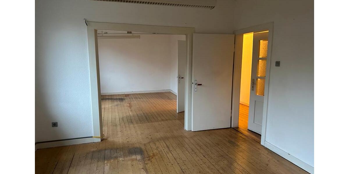 Etagenwohnung Uelzen - 4 Zimmer, 90 m&sup2;, 750&euro; | Angebot:24795015