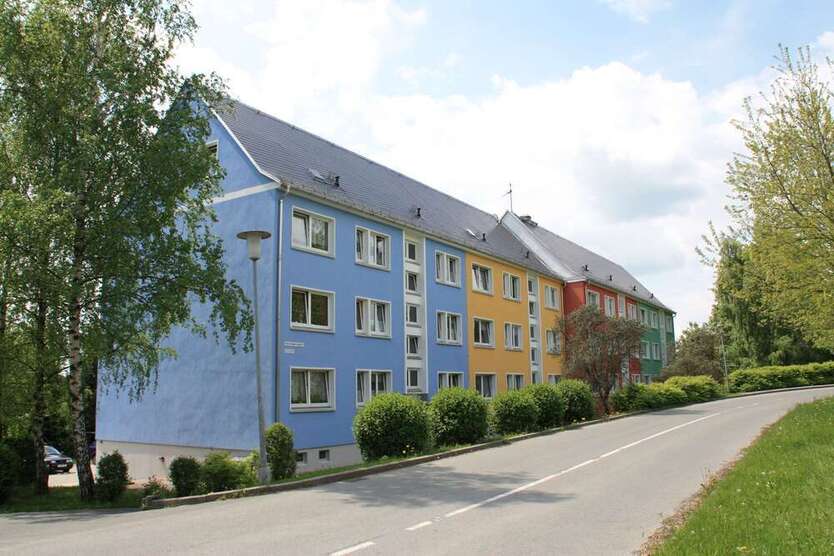 Wohnung zum Mieten in Pausa-Mühltroff 248,74 € 40.3 m²
