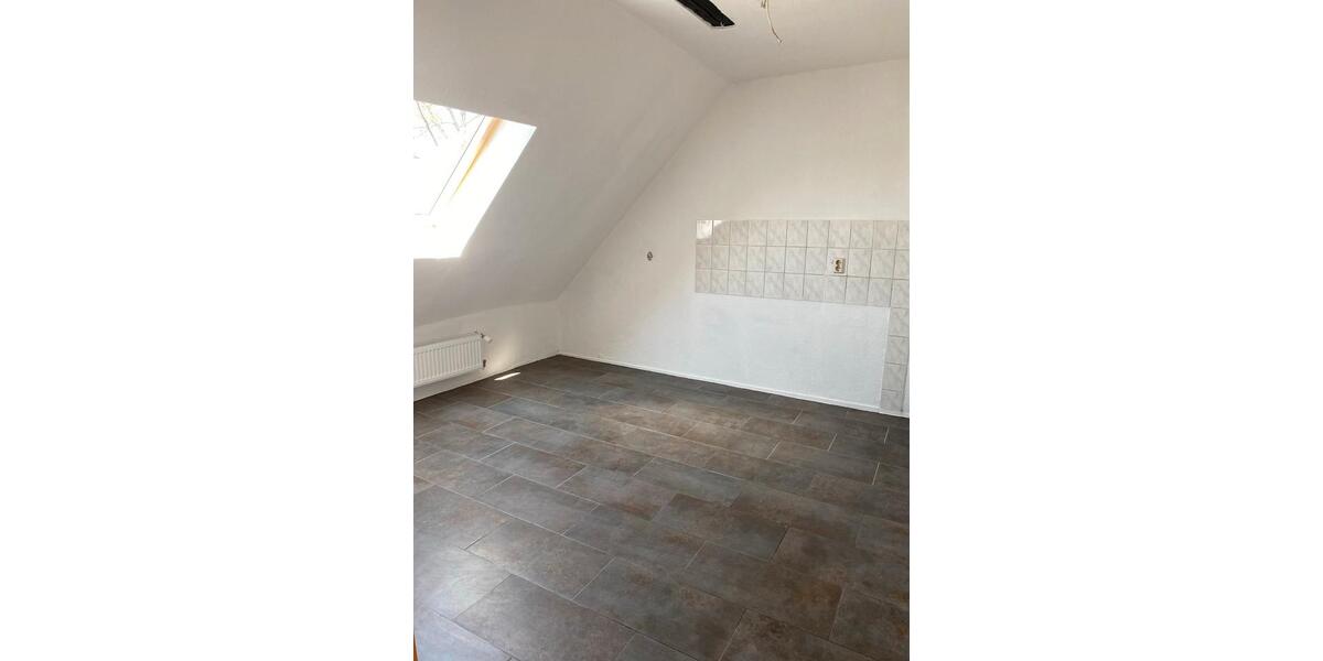 Dachgeschoßwohnung Halberstadt - 3 Zimmer, 76 m&sup2;, 440&euro; | Angebot:26251271