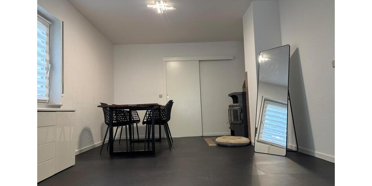 Etagenwohnung Lollar - 5 Zimmer, 114 m&sup2;, 1.270&euro; | Angebot:26246332