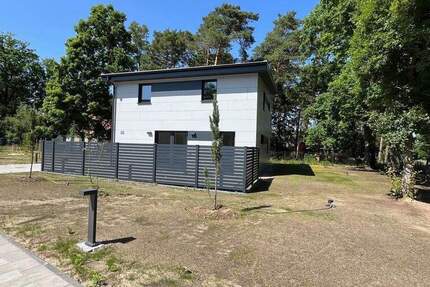 Haus Schwerin - 4 Zimmer, 139 m&sup2;, 2.100&euro; | Angebot:25262671