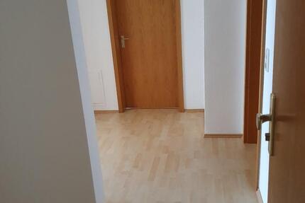 Helle 2 Zimmerwohnung mit Balkon u. Garage in Rimpar zimmer