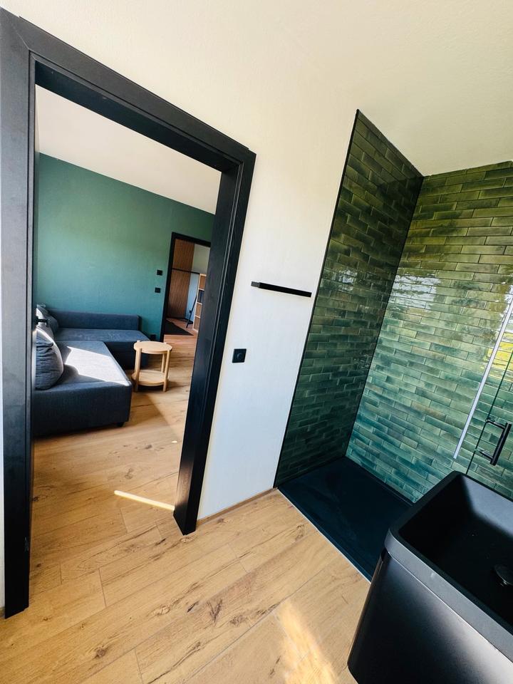 2 Zimmer Appartment in Uni nähe