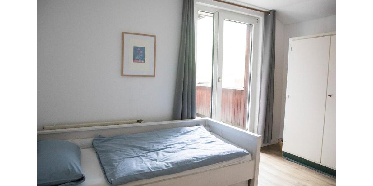 Wohnen auf Zeit Ratingen - 4 Zimmer, 100 m&sup2;, 2.000&euro; | Angebot:24356968