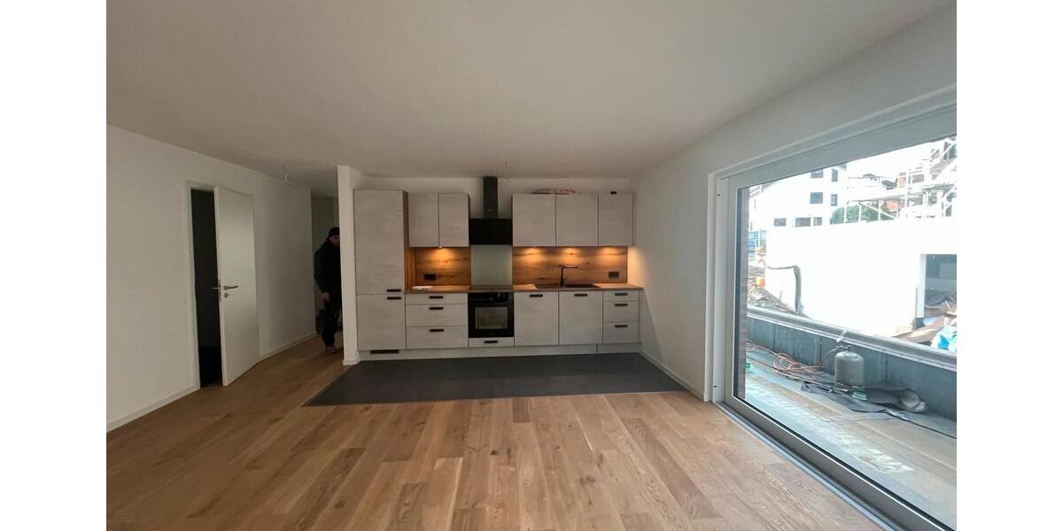 Stilvolle Gartenwohnung mit EBK 3.5 zimmer