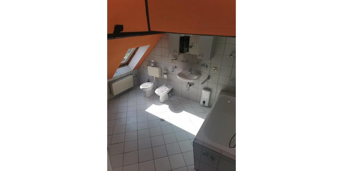 Etagenwohnung Extertal - 2 Zimmer, 50 m&sup2;, 300&euro; | Angebot:25396302