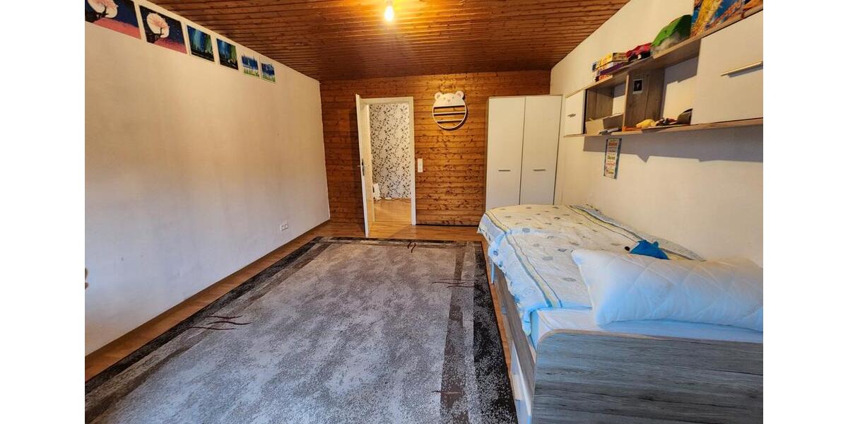 Etagenwohnung Idar-Oberstein Oberstein - 4 Zimmer, 134 m&sup2;, 700&euro; | Angebot:26137462
