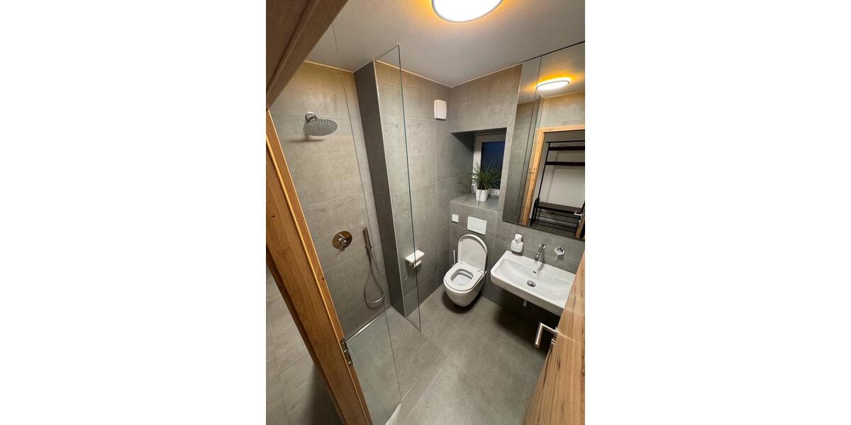 Dachgeschoßwohnung Eschweiler - 2 Zimmer, 45 m&sup2;, 1.300&euro; | Angebot:24548425