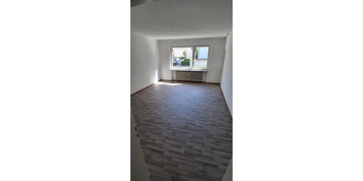 Hochparterre Hannover Vahrenwald-List - 3 Zimmer, 74 m&sup2;, 650&euro; | Angebot:26485115