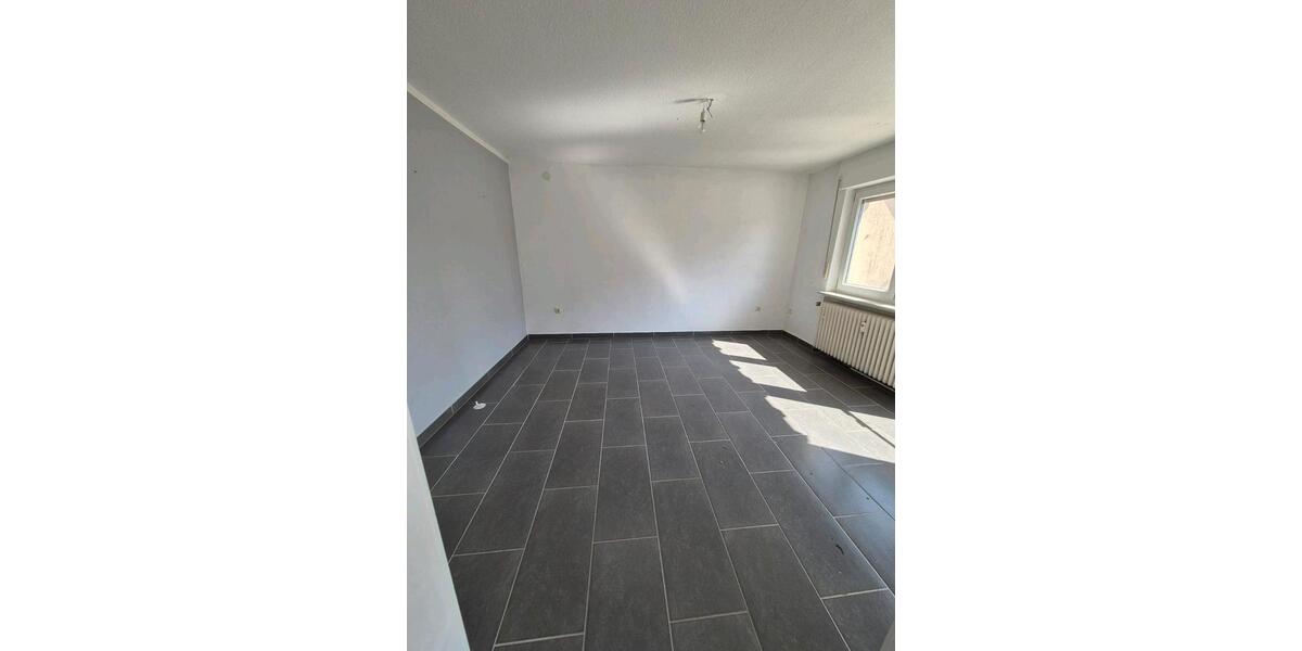 Wohnung Miete Appartment mit Balkon und EBK 5 zimmer