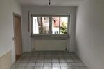 Hochparterre Straubing - 3 Zimmer, 85 m&sup2;, 810&euro; | Angebot:26664500