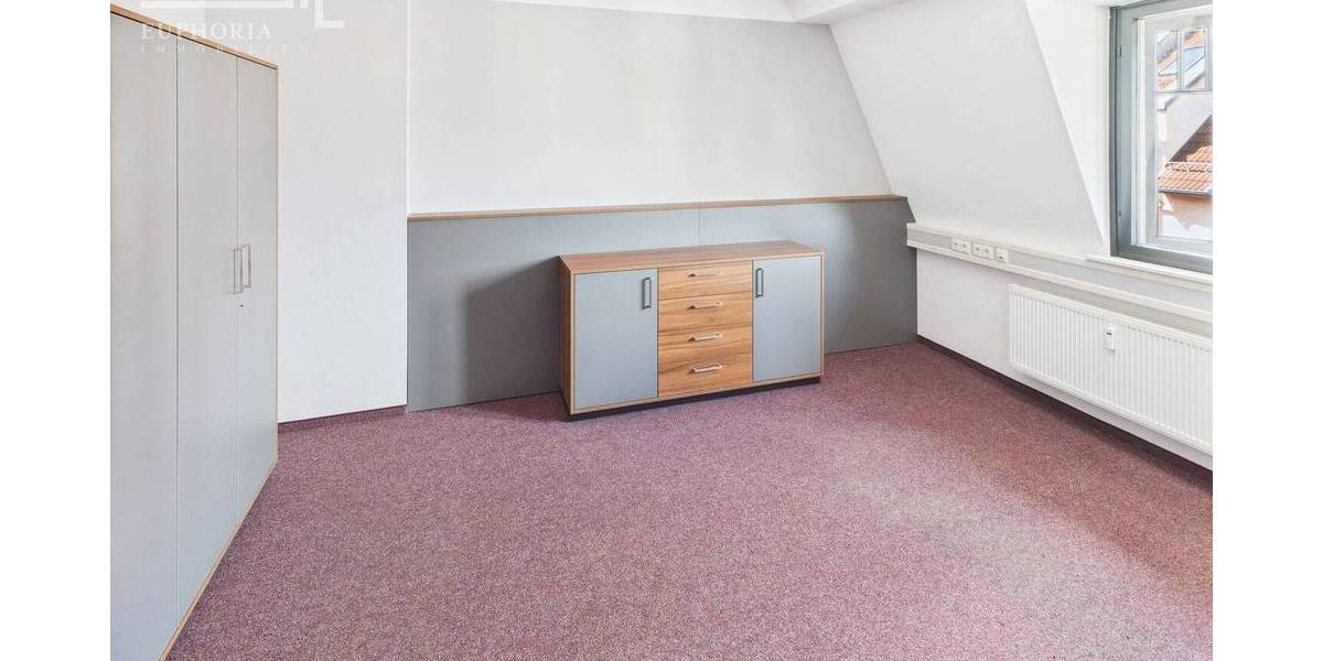 Gewerbeobjekt Eisenach - 5 Zimmer, 122 m&sup2;, 780&euro; | Angebot:25738085