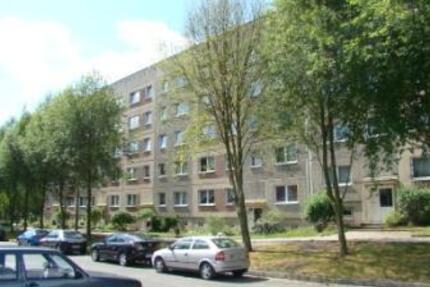 Wohnung Neustrelitz - 4 Zimmer, 75 m&sup2;, 560&euro; | Angebot:21933141