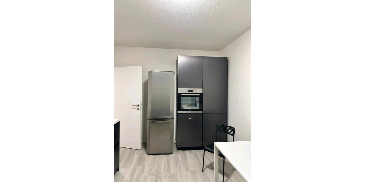 Wohnen auf Zeit Tuttlingen - 5 Zimmer, 180 m&sup2;, 500&euro; | Angebot:26652496