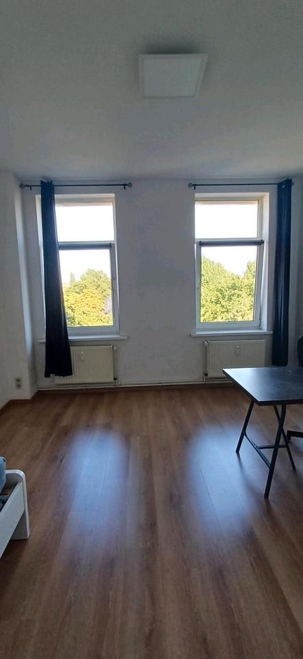 Zimmer in 2er-WG, zentrale Lage in Magdeburg, ab sofort