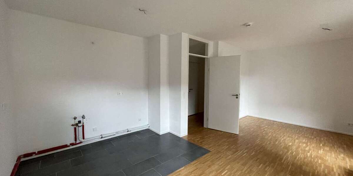 Etagenwohnung Nürnberg Veilhof - 3 Zimmer, 84 m&sup2;, 1.100&euro; | Angebot:25791032