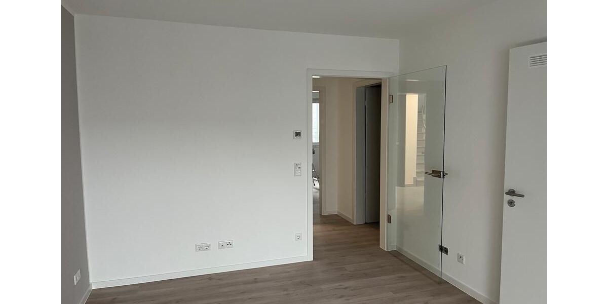 Etagenwohnung Lippstadt - 2 Zimmer, 49 m&sup2;, 875&euro; | Angebot:26013817