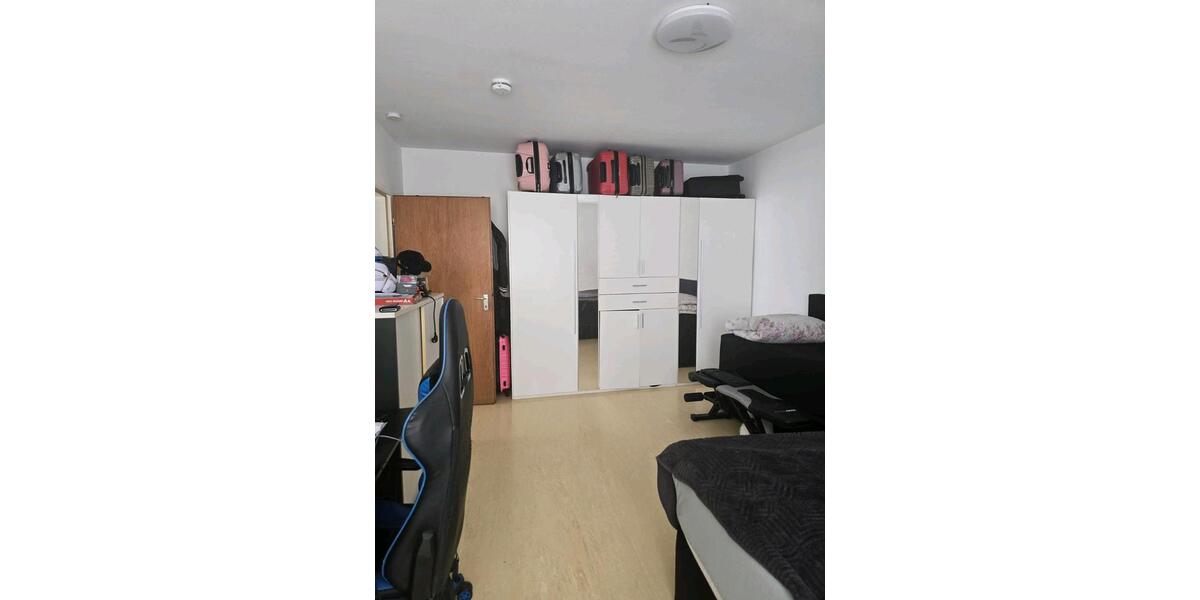 Etagenwohnung Schrobenhausen - 3 Zimmer, 98 m&sup2;, 980&euro; | Angebot:26619031