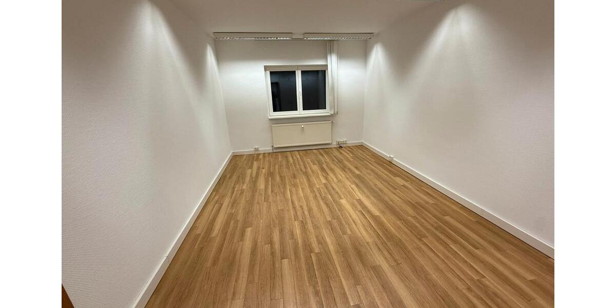 Gewerbeobjekt Oranienburg - 1.350&euro; | Angebot:26498296