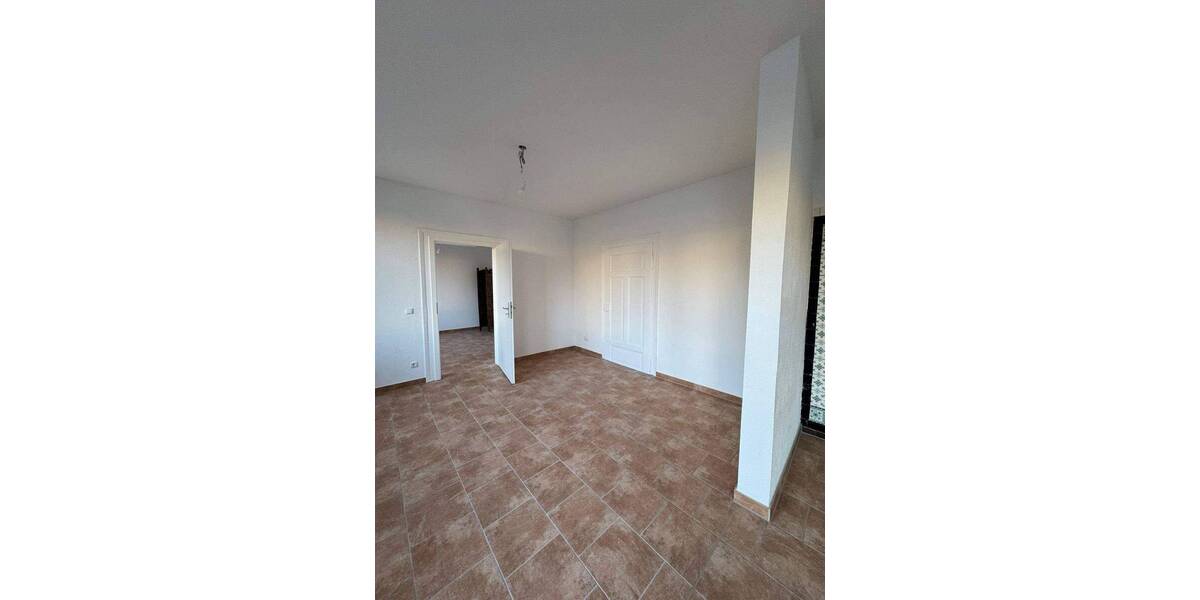 Gewerbeobjekt Fürth Nordstadt - 5 Zimmer, 120 m&sup2;, 1.080&euro; | Angebot:26859104