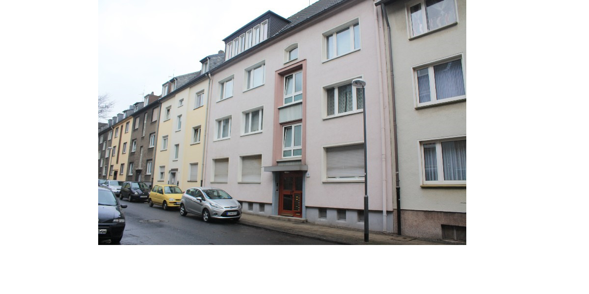 Dachgeschoßwohnung Essen Huttrop - 3.5 Zimmer, 49 m&sup2;, 400&euro; | Angebot:25209211