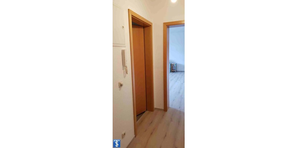 Etagenwohnung Treuen - 5 Zimmer, 103 m&sup2;, 550&euro; | Angebot:25646455