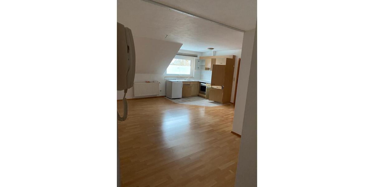 Dachgeschoßwohnung Hollingstedt - 3 Zimmer, 58 m&sup2;, 600&euro; | Angebot:25106412