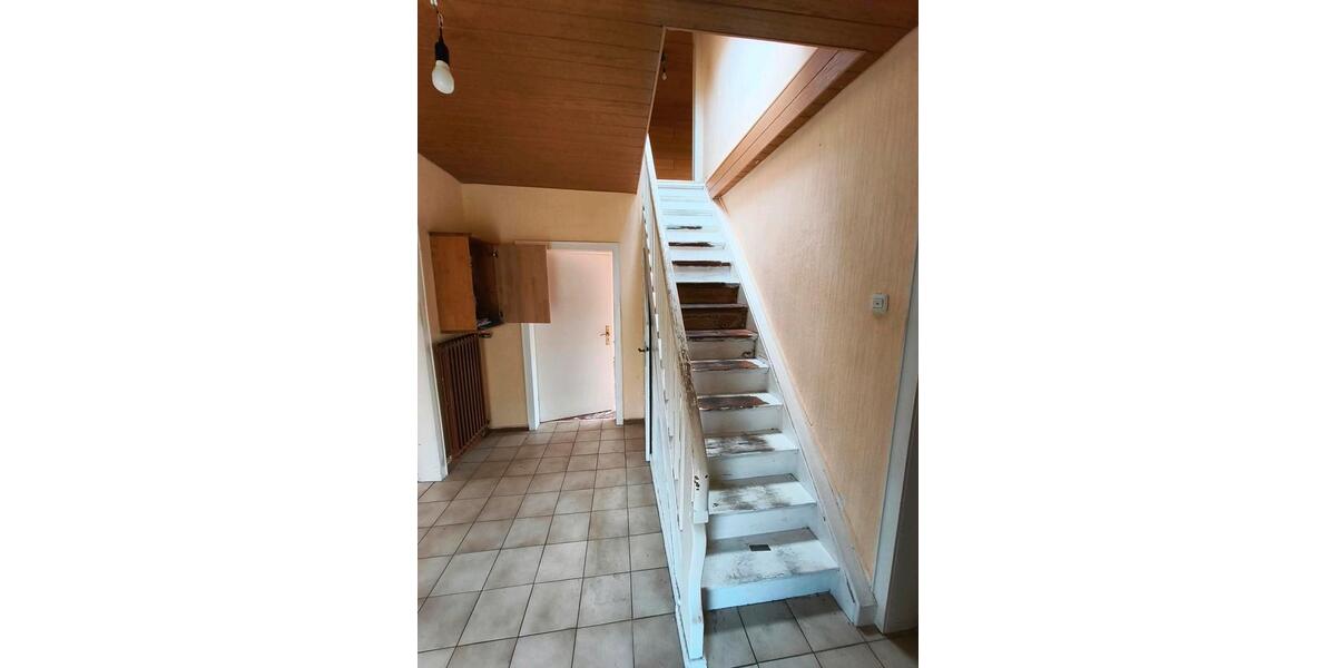 Doppelhaushälfte Bad Salzuflen - 4 Zimmer, 95 m&sup2;, 1.000&euro; | Angebot:26322820