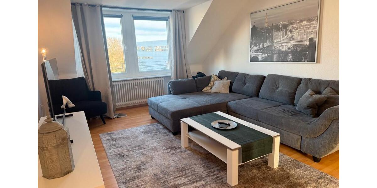 Etagenwohnung Neuss - 3 Zimmer, 75 m&sup2;, 1.780&euro; | Angebot:24363893