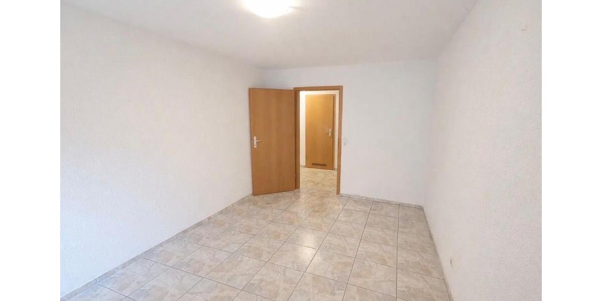 Etagenwohnung Uhingen - 3 Zimmer, 90 m&sup2;, 1.300&euro; | Angebot:25922230