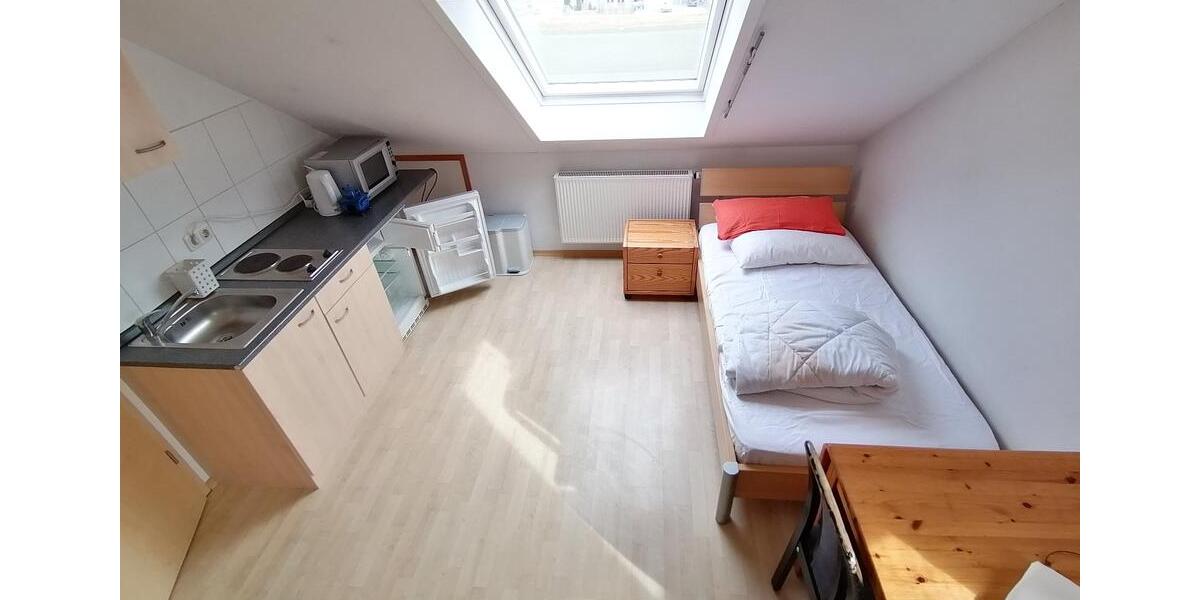 Dachgeschoßwohnung Donauwörth - 1 Zimmer, 25 m&sup2;, 360&euro; | Angebot:25980150