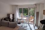 St. Johann: Helles 1,5 -Zimmer-Apartment mit Balkon