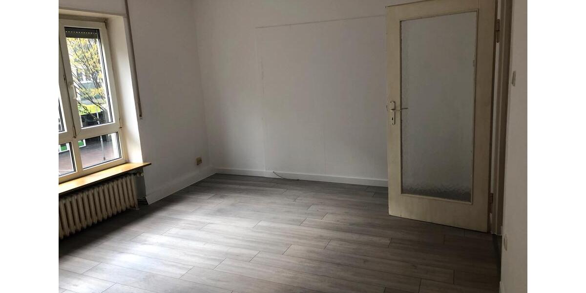 Etagenwohnung Ludwigshafen am Rhein Rheingönheim - 3 Zimmer, 80 m&sup2;, 1.200&euro; | Angebot:24804906