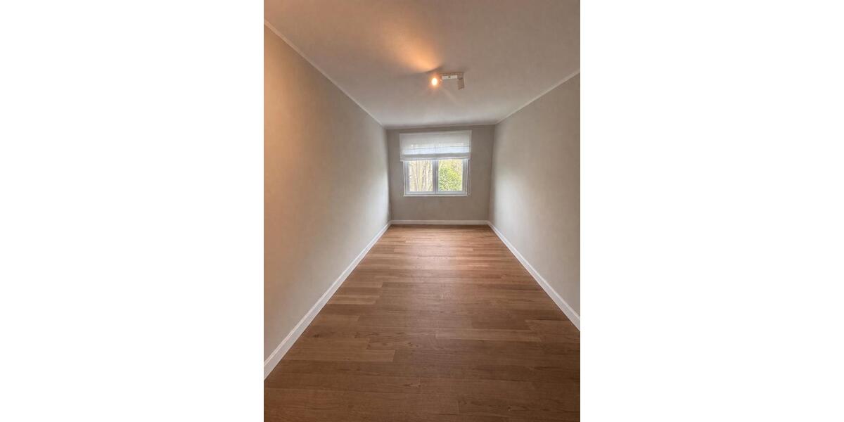 Etagenwohnung Kölln-Reisiek Reisiek - 3 Zimmer, 148 m&sup2;, 1.390&euro; | Angebot:26132631