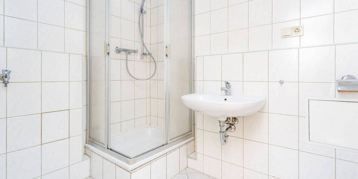Etagenwohnung Gera Zwötzen - 2 Zimmer, 49 m&sup2;, 325&euro; | Angebot:26814654