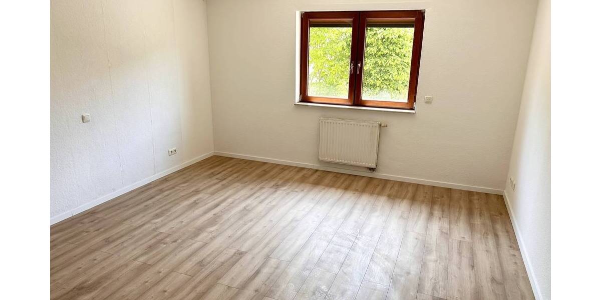 Etagenwohnung Bad Hersfeld / Johannesberg Bad Hersfeld - 2 Zimmer, 90 m&sup2;, 768&euro; | Angebot:26787185