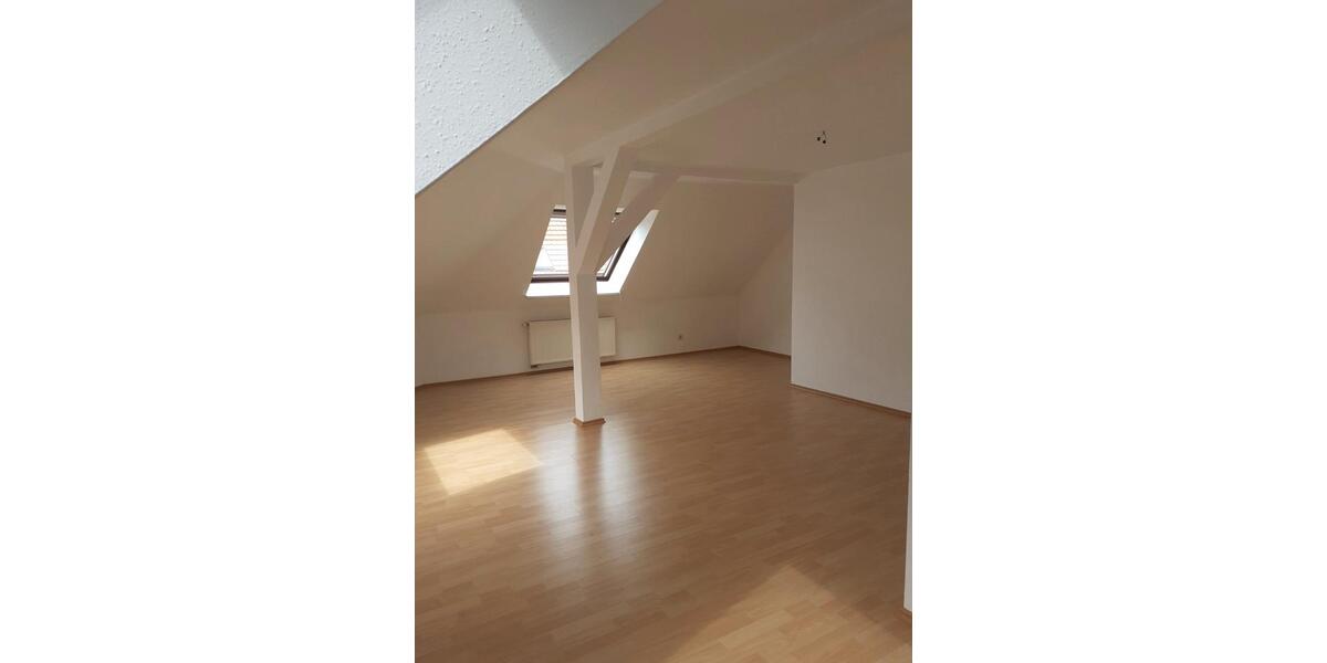Dachgeschoßwohnung Spremberg - 2 Zimmer, 68 m&sup2;, 440&euro; | Angebot:26479643